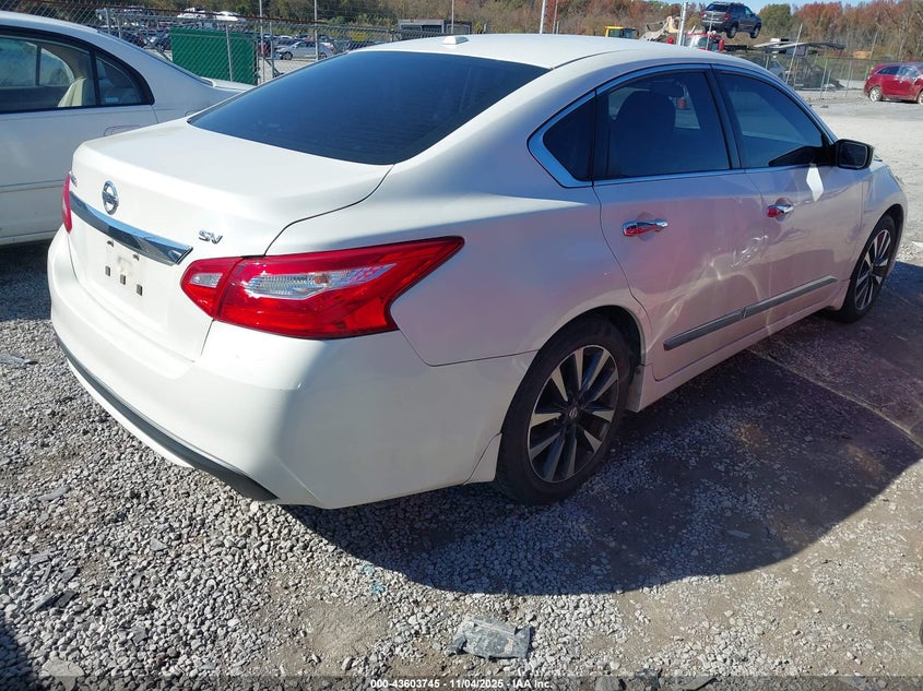 1N4AL3AP2GC113147 2016 NISSAN ALTIMA photo no. 4