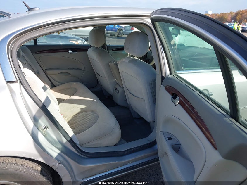 2007 Buick Lucerne Cx VIN: 1G4HP57257U216735 Lot: 43603751