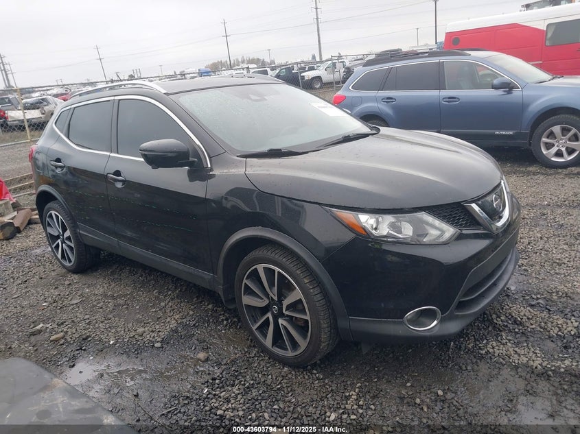 NISSAN ROGUE SPORT SL