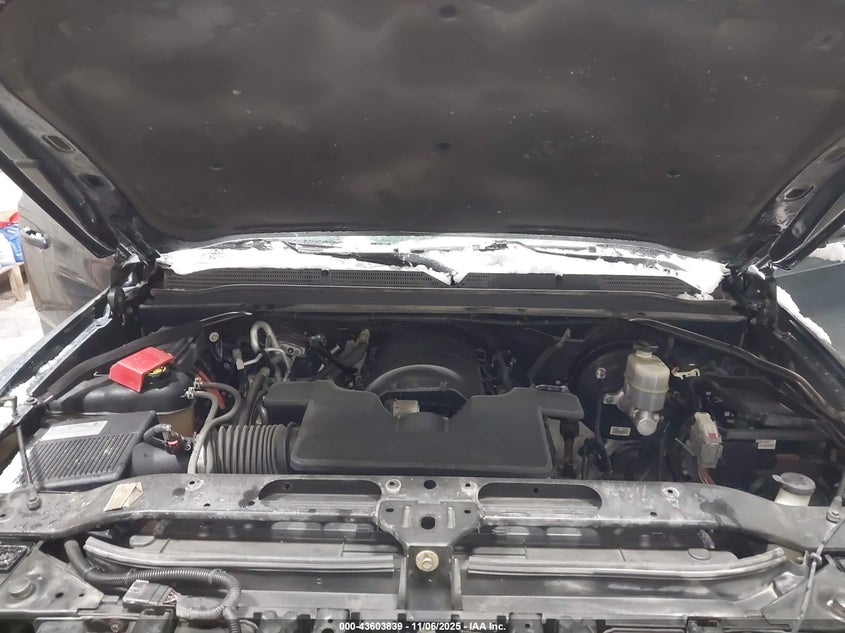 2019 GMC Yukon Xl Slt VIN: 1GKS2GKC3KR332195 Lot: 43603839