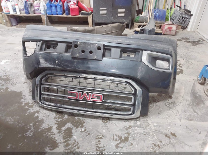 2019 GMC Yukon Xl Slt VIN: 1GKS2GKC3KR332195 Lot: 43603839