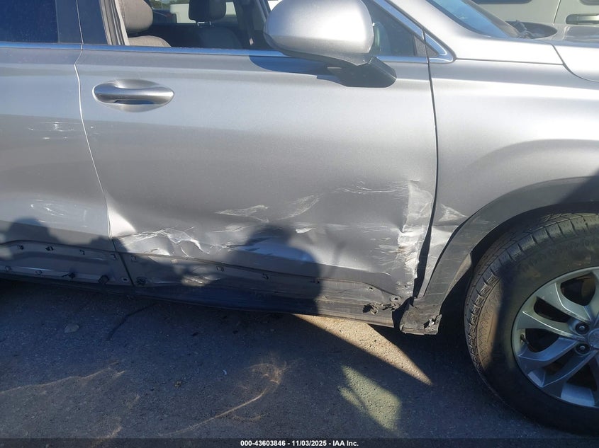 2020 HYUNDAI SANTA FE SE 5NMS23AD6LH215067