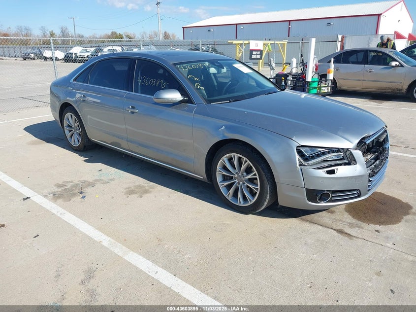 AUDI A8 4.2