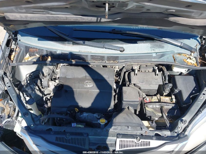 2011 Toyota Sienna Xle V6 VIN: 5TDYK3DC1BS124622 Lot: 43603910