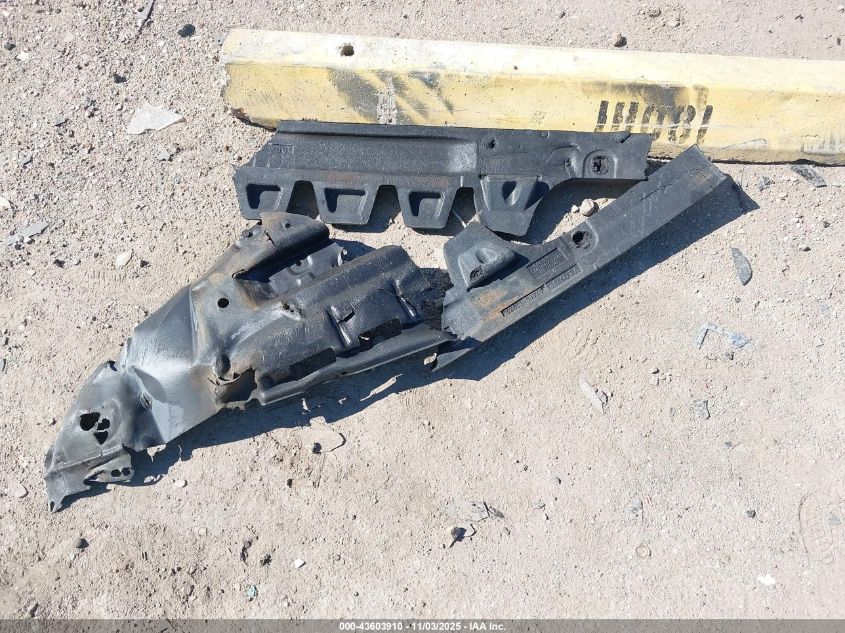 2011 Toyota Sienna Xle V6 VIN: 5TDYK3DC1BS124622 Lot: 43603910