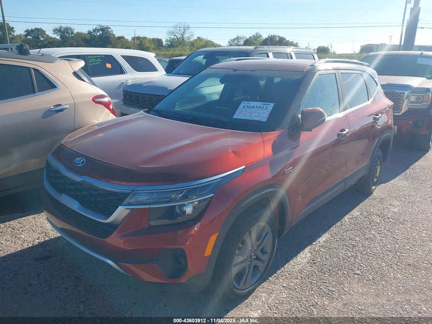 KNDEUCAA6M7048876 2021 KIA SELTOS photo no. 2