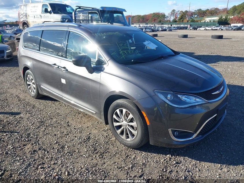 2018 CHRYSLER PACIFICA TOURING L - 2C4RC1BGXJR294772