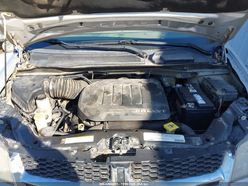 2012 Dodge Grand Caravan Sxt VIN: 2C4RDGCGXCR198612 Lot: 43604001