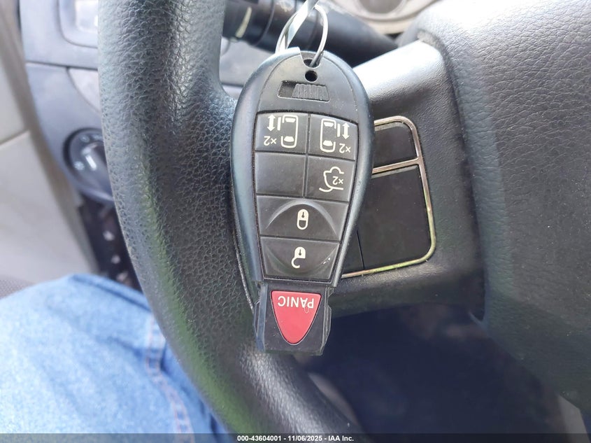 2012 Dodge Grand Caravan Sxt VIN: 2C4RDGCGXCR198612 Lot: 43604001