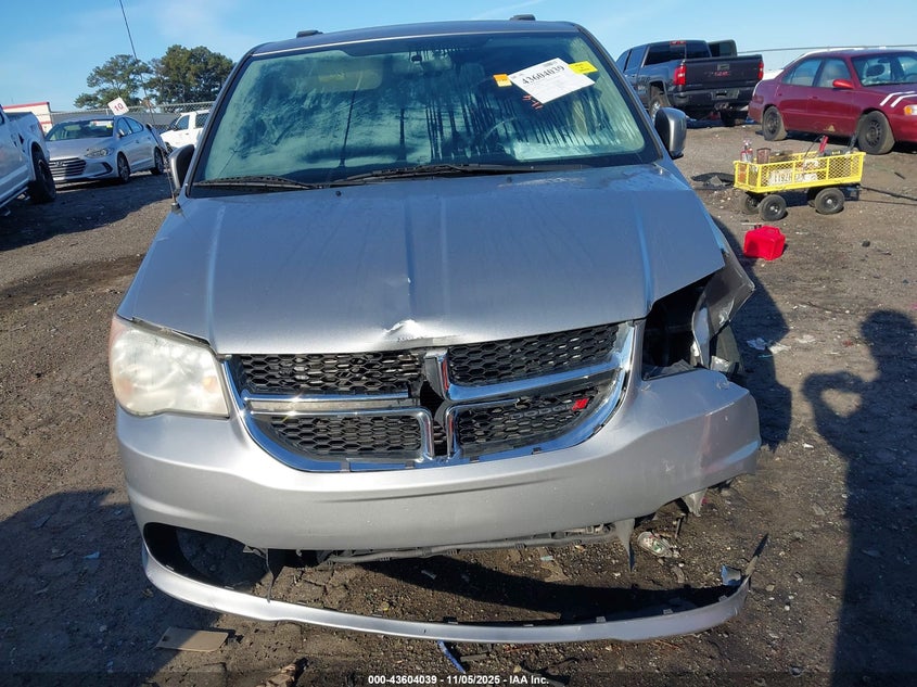 2014 Dodge Grand Caravan Sxt VIN: 2C4RDGCGXER182803 Lot: 43604039
