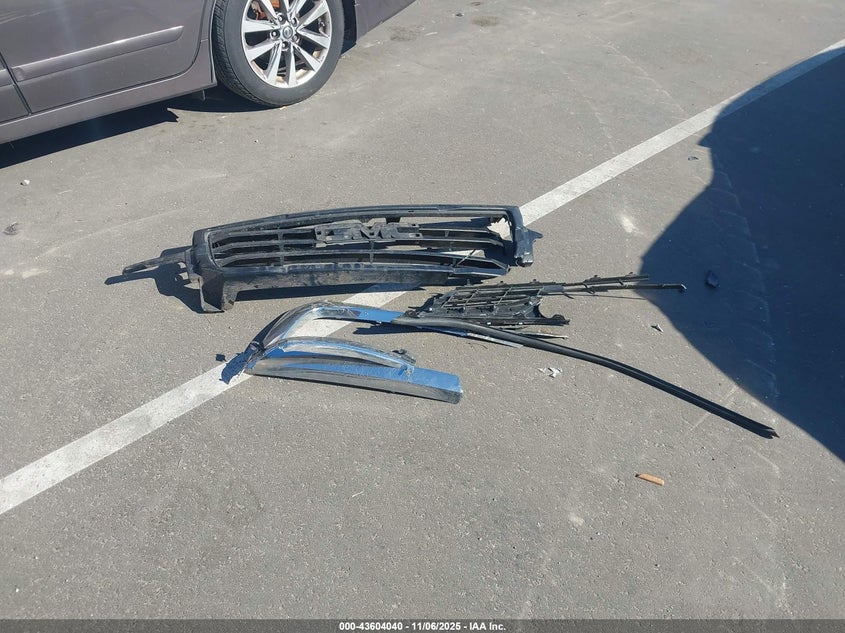 2005 GMC Sierra 1500 Slt VIN: 2GTEK13T451268993 Lot: 43604040