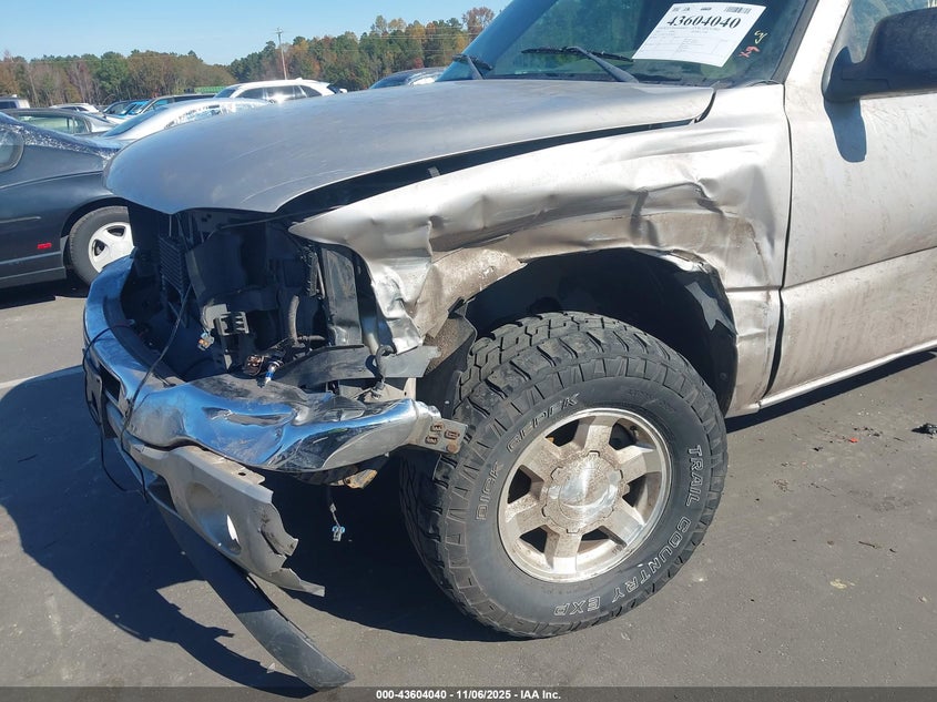 2005 GMC Sierra 1500 Slt VIN: 2GTEK13T451268993 Lot: 43604040