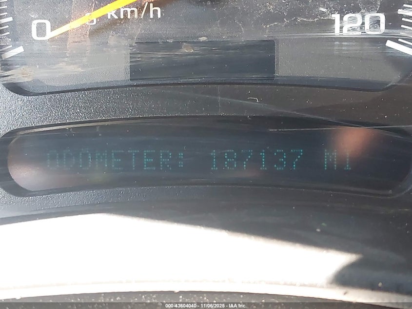 2005 GMC Sierra 1500 Slt VIN: 2GTEK13T451268993 Lot: 43604040