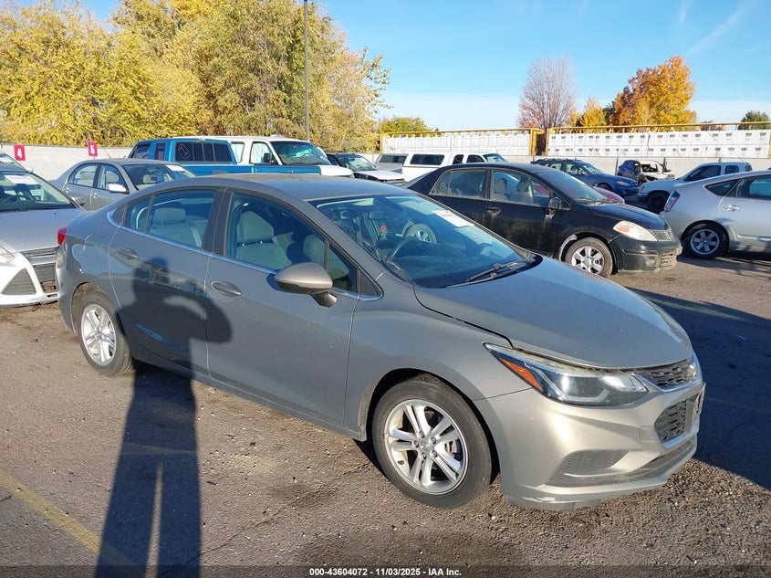 CHEVROLET CRUZE LT AUTO