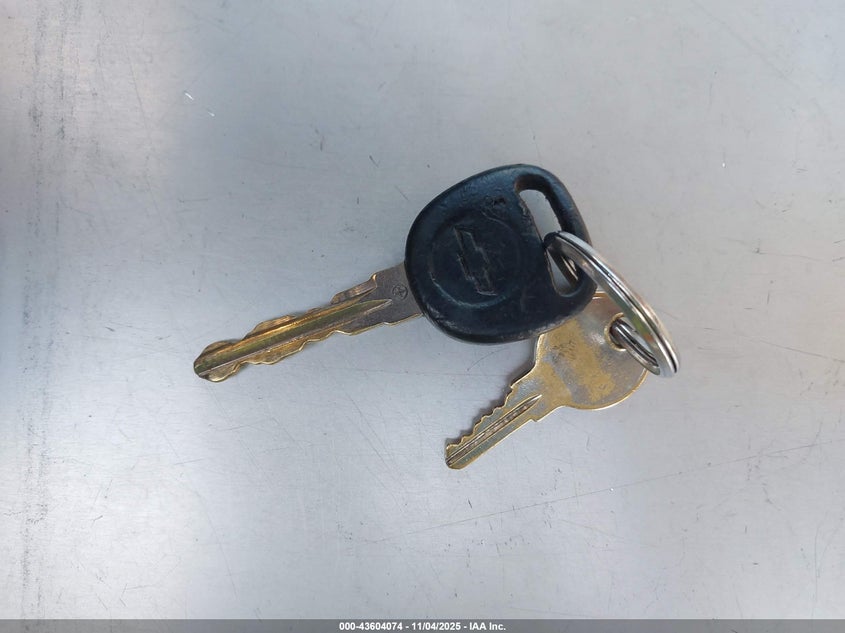 2013 CHEVROLET SILVERADO 1500 LS - 1GCRCREA9DZ281494