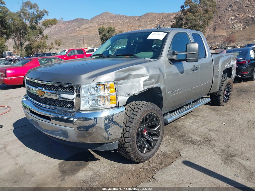 2013 CHEVROLET SILVERADO 1500 LS - 1GCRCREA9DZ281494