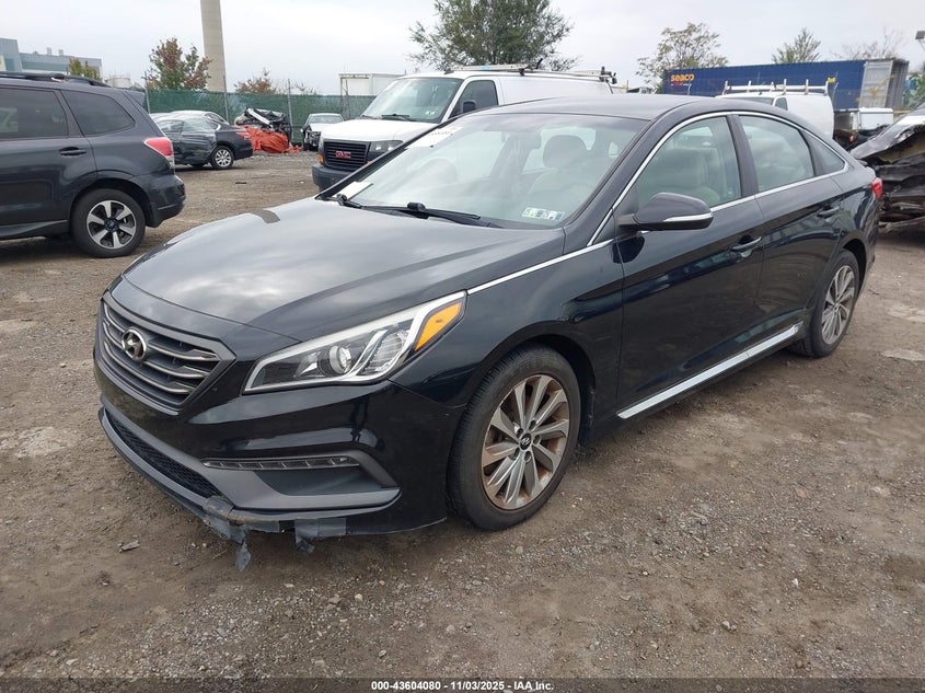 2015 HYUNDAI SONATA SPORT - 5NPE34AF3FH087380