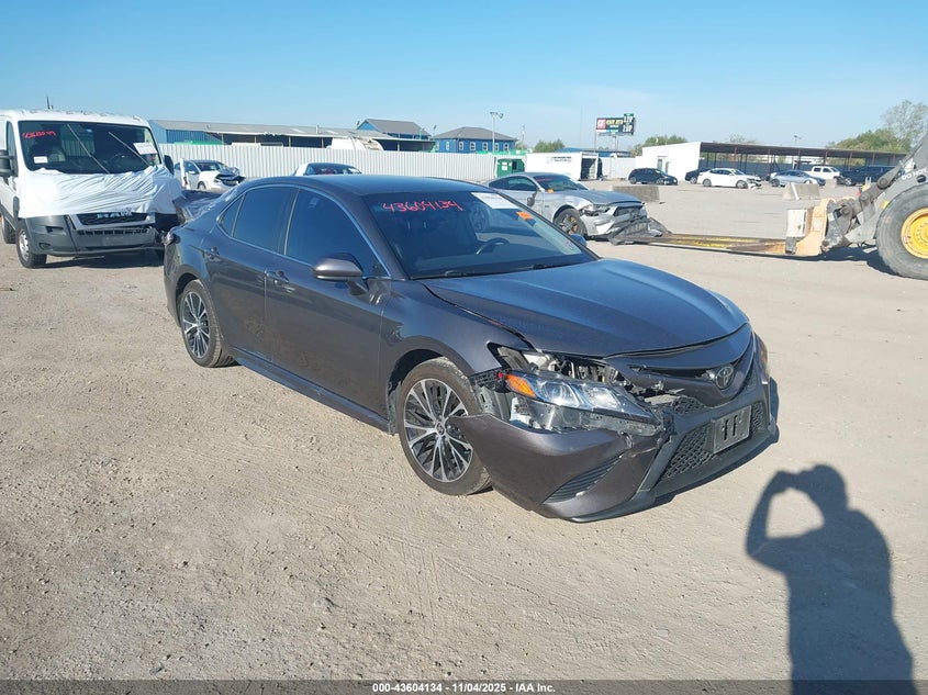 2020 TOYOTA CAMRY SE - 4T1G11AK7LU966632