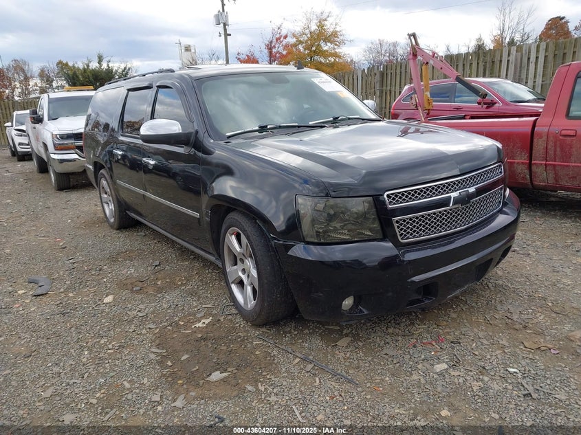 CHEVROLET SUBURBAN LTZ