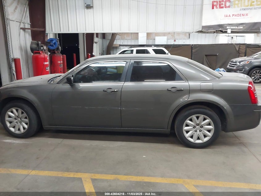 2008 Chrysler 300 Lx VIN: 2C3KA43R98H147176 Lot: 43604216