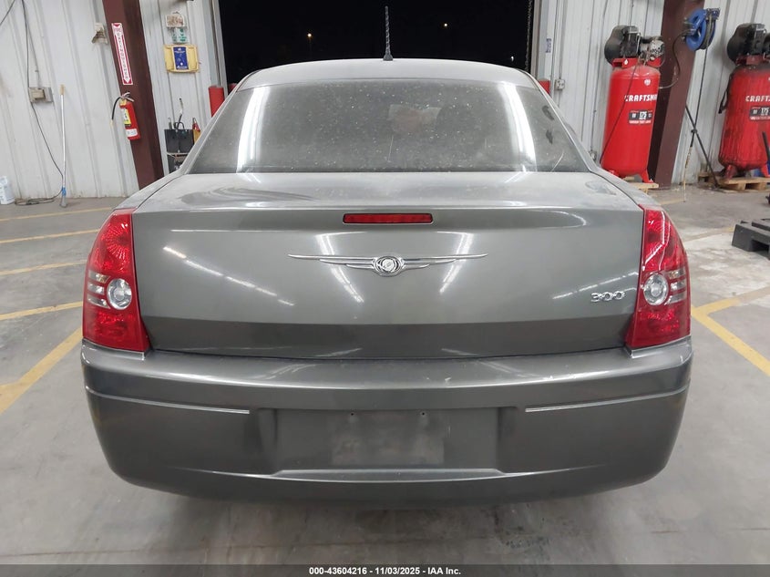 2008 Chrysler 300 Lx VIN: 2C3KA43R98H147176 Lot: 43604216