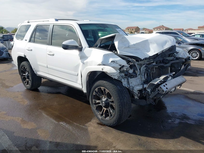 2017 TOYOTA 4RUNNER SR5 - JTEBU5JR1H5420688