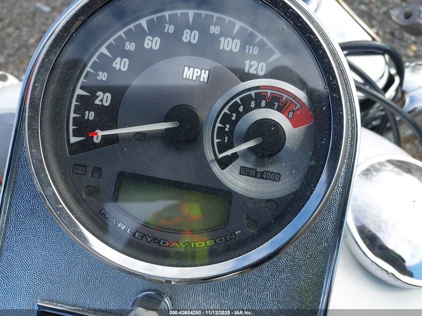 2008 Harley-Davidson Flstc VIN: 1HD1BW5188Y030068 Lot: 43604250