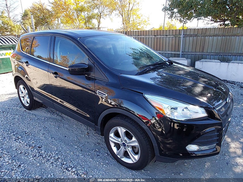 FORD ESCAPE SE