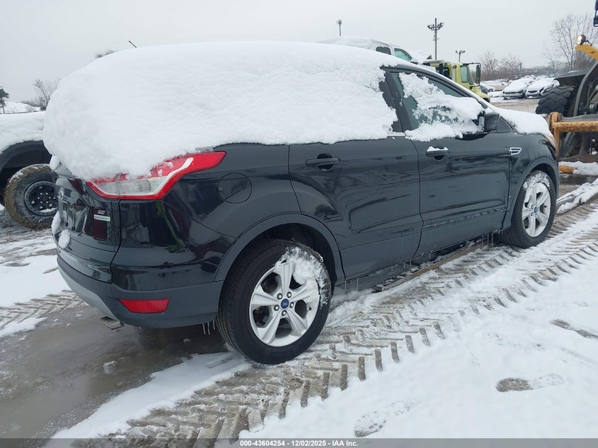 Vin: 1fmcu0gx9eue09548, lot: 44099356, ford escape se 20144