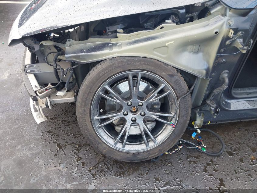 2024 Tesla Model Y Long Range Dual Motor All-Wheel Drive VIN: 7SAYGDEE9RA329997 Lot: 43604301