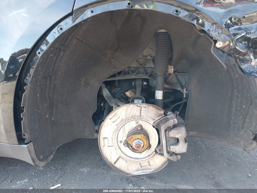 2023 Tesla Model Y Awd/Long Range Dual Motor All-Wheel Drive VIN: 7SAYGDEE5PA103369 Lot: 43604362