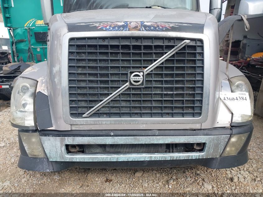 2015 Volvo Vn Vnl VIN: 4V4NC9EH5FN192077 Lot: 43604384