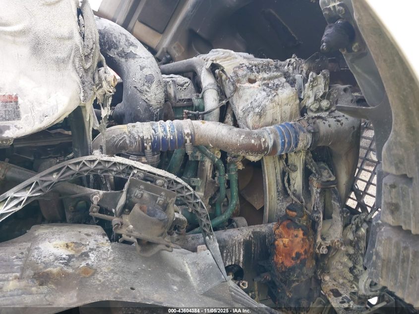 2015 Volvo Vn Vnl VIN: 4V4NC9EH5FN192077 Lot: 43604384