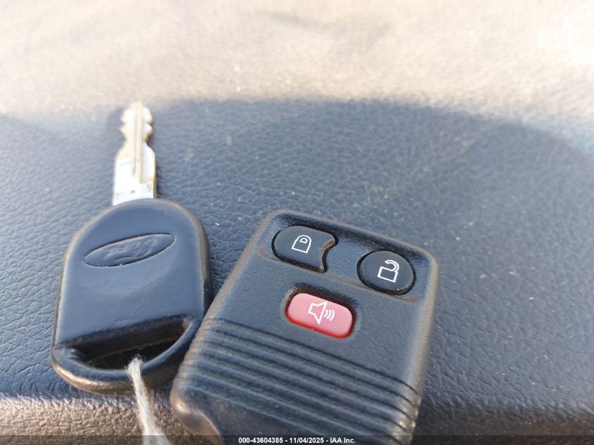 2006 Ford F-150 Fx4/Lariat/Xlt VIN: 1FTPW14VX6KD43811 Lot: 43604385