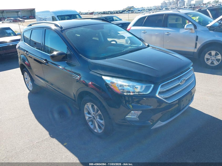 FORD ESCAPE SE