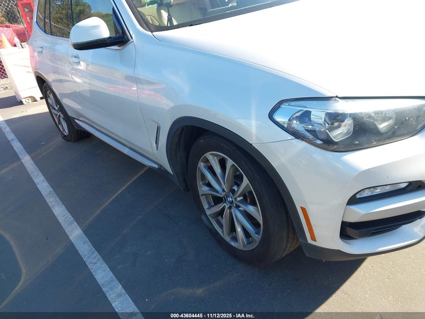 2019 BMW X3 SDRIVE30I - 5UXTR7C59KLF23913