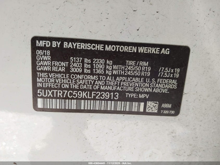 2019 BMW X3 SDRIVE30I - 5UXTR7C59KLF23913