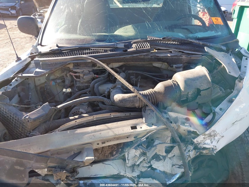 1998 Ford F-150 Standard/Xl/Xlt VIN: 2FTZX1725WCA62432 Lot: 43604451