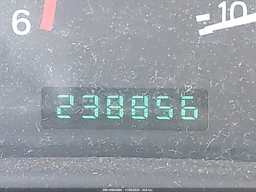 2000 Jeep Wrangler Se VIN: 1J4FA29P9YP735124 Lot: 43604490