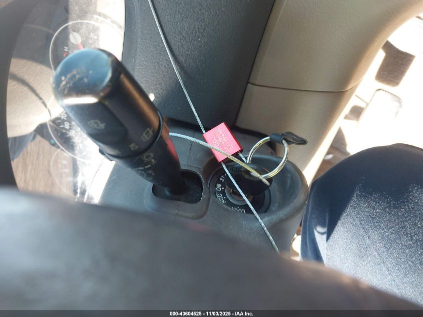 2002 Kia Sedona Ex/Lx VIN: KNDUP131126305563 Lot: 43604525