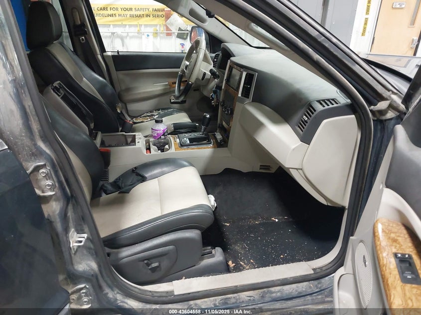 1J8HR58N78C186659 2008 JEEP GRAND CHEROKEE photo no. 5