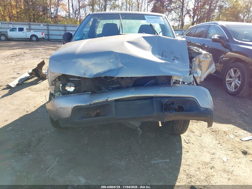 1998 GMC Sonoma Sl VIN: 1GTCS14X9W8527405 Lot: 43604729