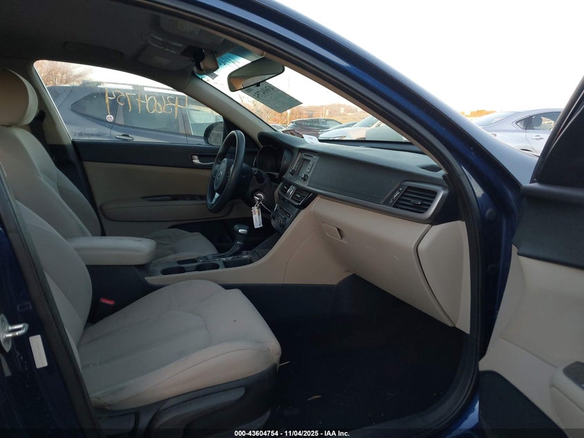 2016 KIA OPTIMA LX 5XXGT4L33GG017323