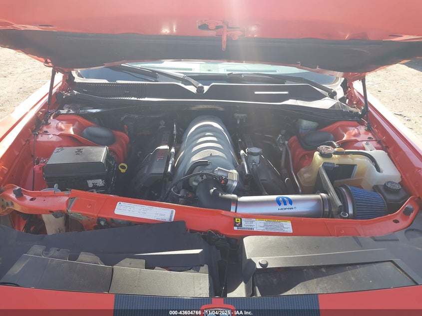 2008 Dodge Challenger Srt8 VIN: 2B3LJ74W88H301738 Lot: 43604766