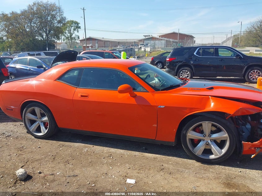 2008 Dodge Challenger Srt8 VIN: 2B3LJ74W88H301738 Lot: 43604766