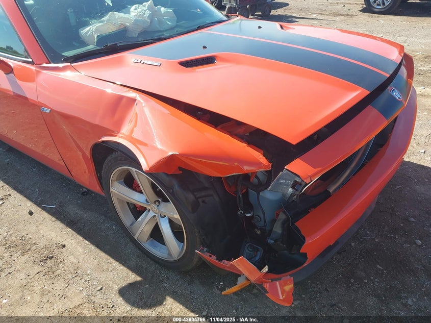 2008 Dodge Challenger Srt8 VIN: 2B3LJ74W88H301738 Lot: 43604766