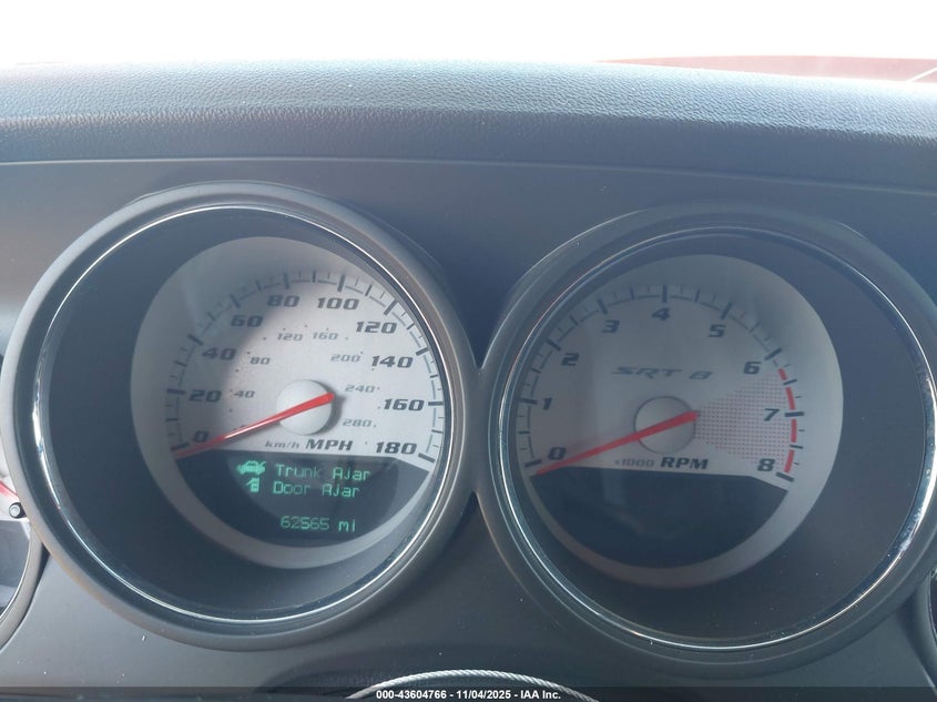 2008 Dodge Challenger Srt8 VIN: 2B3LJ74W88H301738 Lot: 43604766