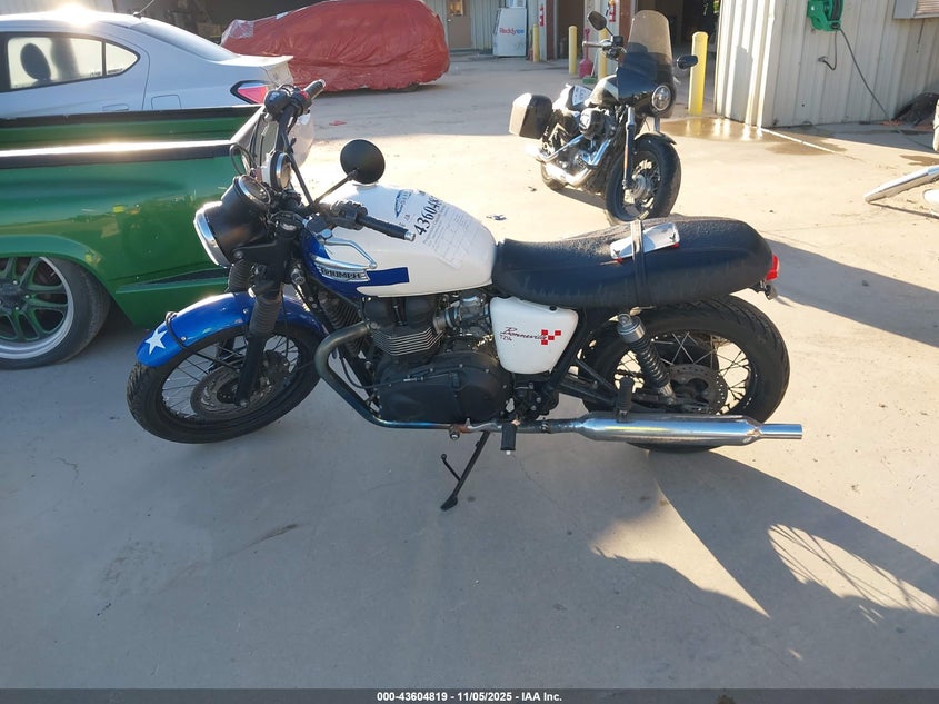 2015 TRIUMPH MOTORCYCLE BONNEVILLE T100 - SMT910K12FT673858