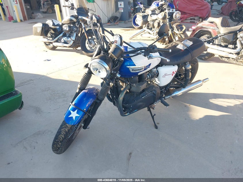 2015 TRIUMPH MOTORCYCLE BONNEVILLE T100 - SMT910K12FT673858