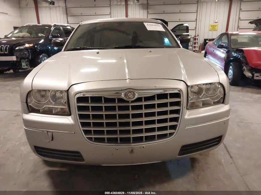 2007 Chrysler 300 VIN: 2C3KA43R27H784442 Lot: 43604829